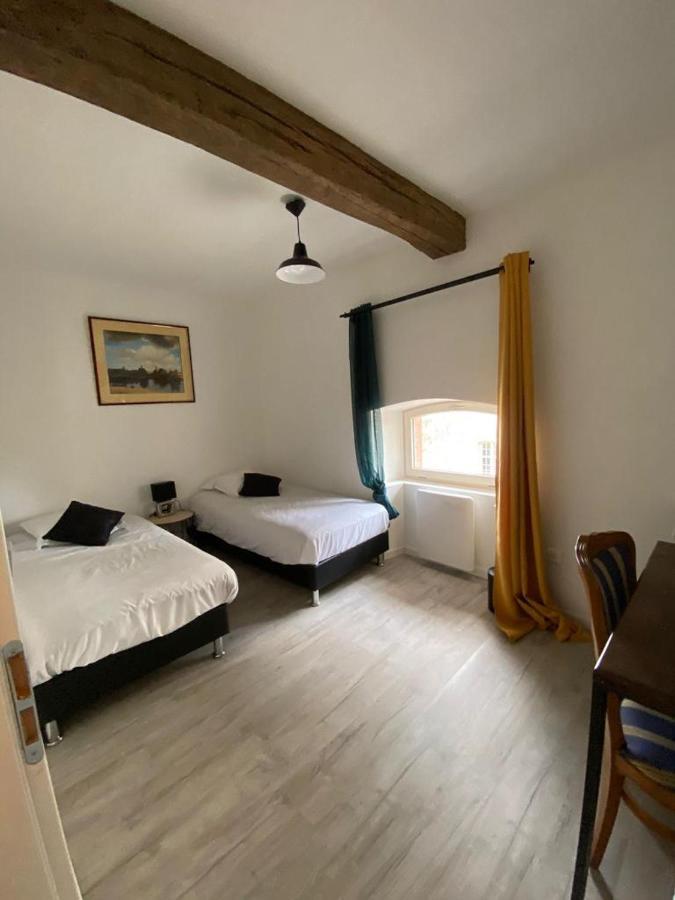 L'Annexe Du Chateau De Saint Genix מראה חיצוני תמונה
