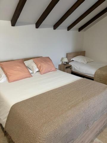 L'Annexe Du Chateau De Saint Genix מראה חיצוני תמונה